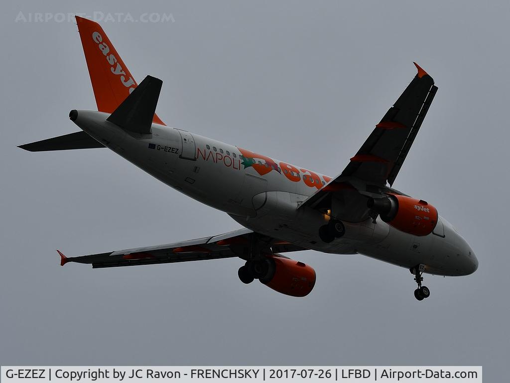 G-EZEZ, 2004 Airbus A319-111 C/N 2360, EasyJet (Love Napoli Livery) U21371 from Geneva (GVA) landing runway 23