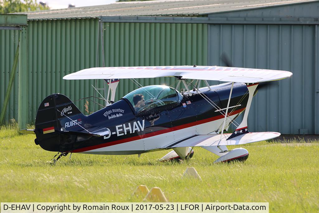 D-EHAV, Pitts S-2B Special C/N 5302, Taxiing