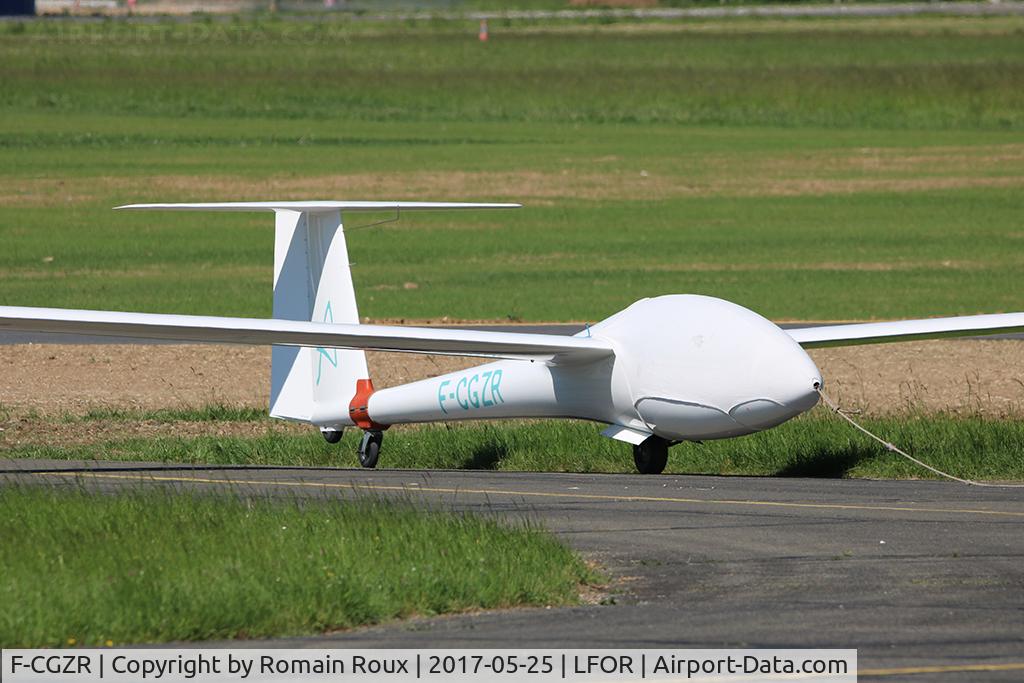 F-CGZR, Rolladen-Schneider LS-8a C/N 8137, Taxiing