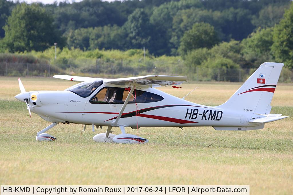 HB-KMD, 2015 Tecnam P-2010 C/N 024, Parked