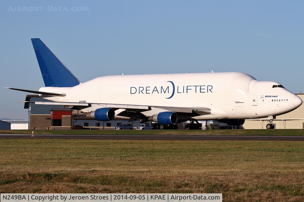 N249BA, 1989 Boeing 747-409LCF C/N 24309, kpae