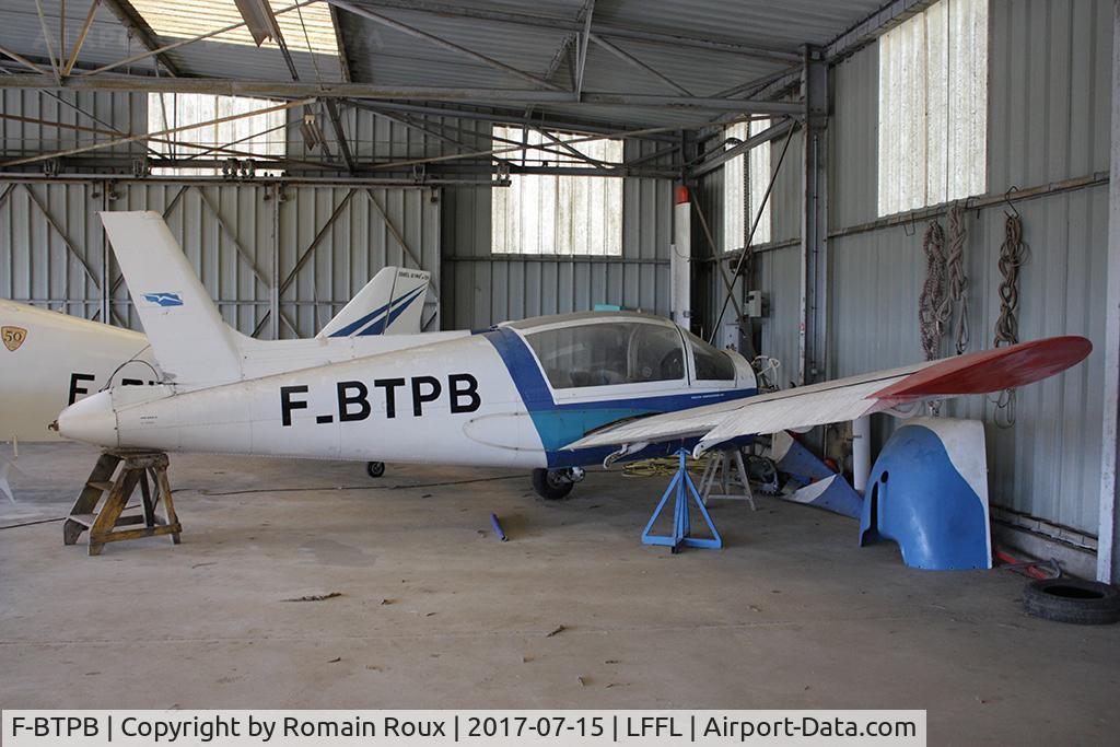 F-BTPB, Socata MS-893A Rallye Commodore 180 C/N 11982, Parked