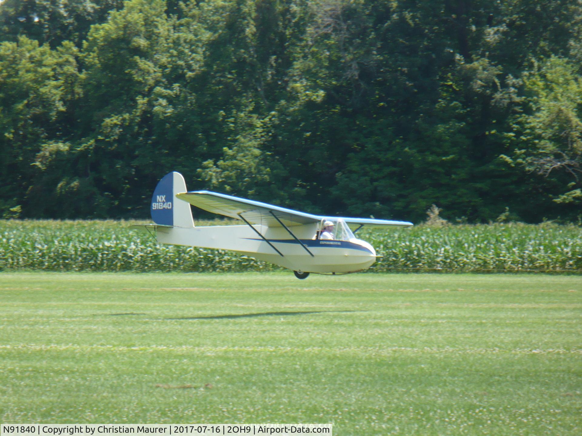 N91840, 1946 Schweizer SGU-1-20 C/N 1, The Schweizer 1-20 S/N 1 making it's first ever appearance to Caesar Creek Soaring Club to my knowledge. What a great looking glider. A new photo was requested by the owner to appear on this website to replace the old one taken by me.