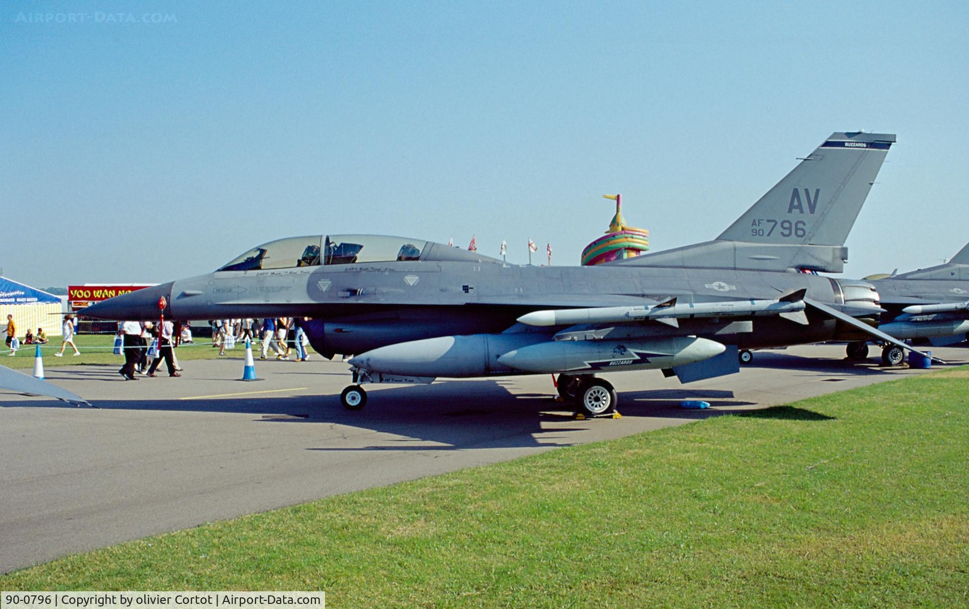 90-0796, 1990 General Dynamics F-16DG Night Falcon C/N 1D-74, RIAT 2001