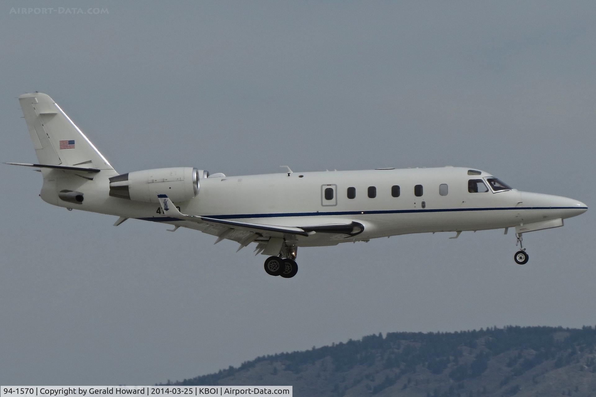 94-1570, 1994 Galaxy Aerospace C-38A Courier C/N 090, Landing RWY 10R. C-18A of the 201st Airlift Sq., DC ANG. This aircraft transferred to the US Navy in 2015.