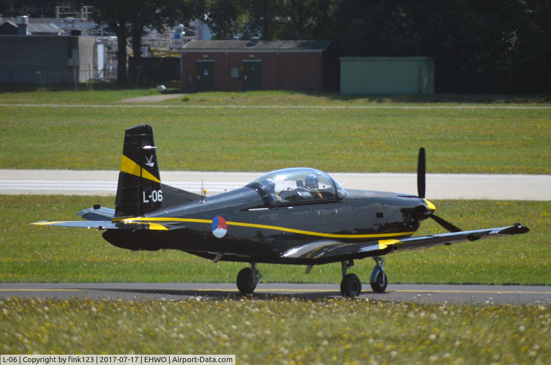 L-06, Pilatus PC-7 Turbo Trainer C/N 543, PC7