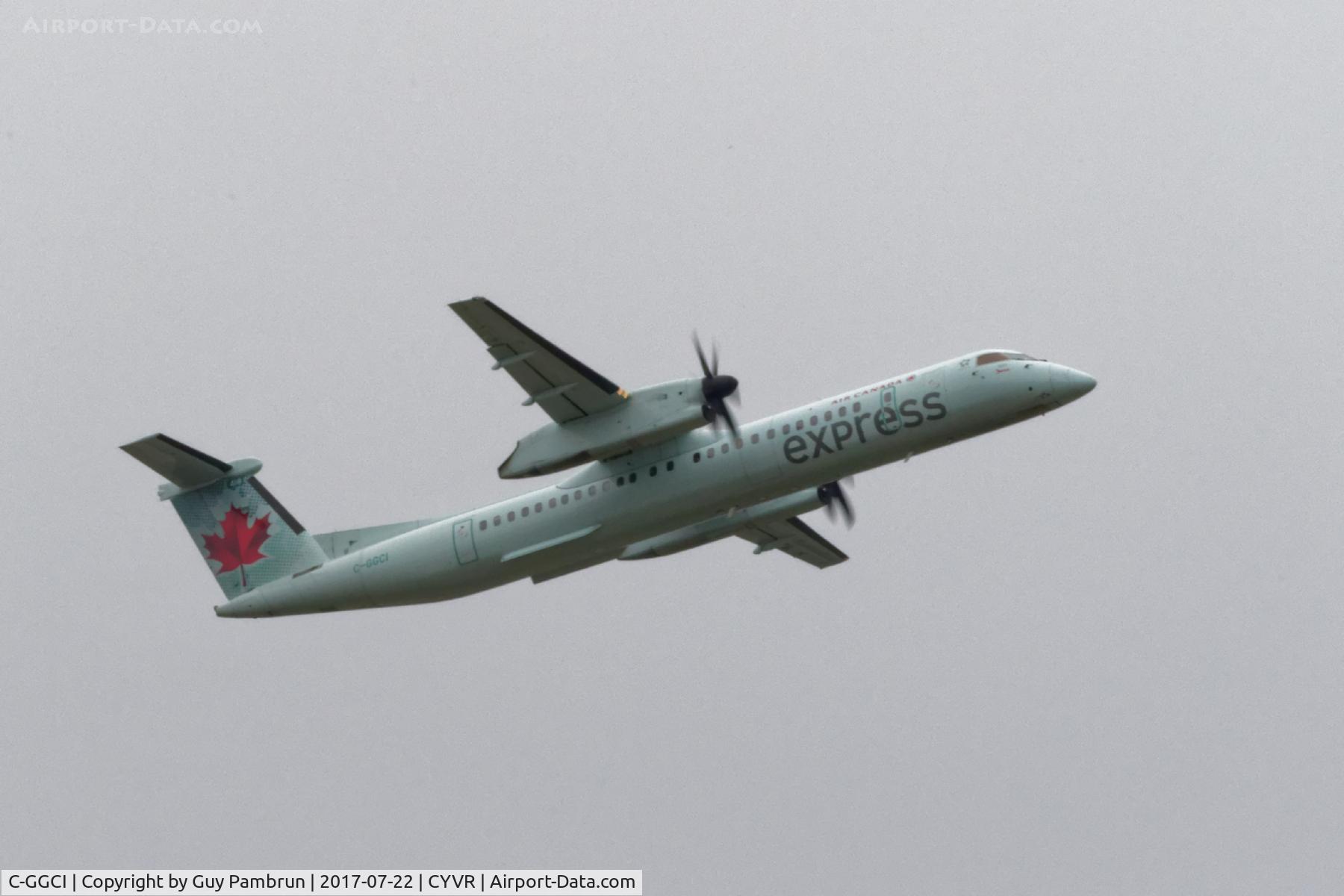 C-GGCI, 2012 De Havilland Canada DHC-8-402 Dash 8 C/N 4434, Departing
