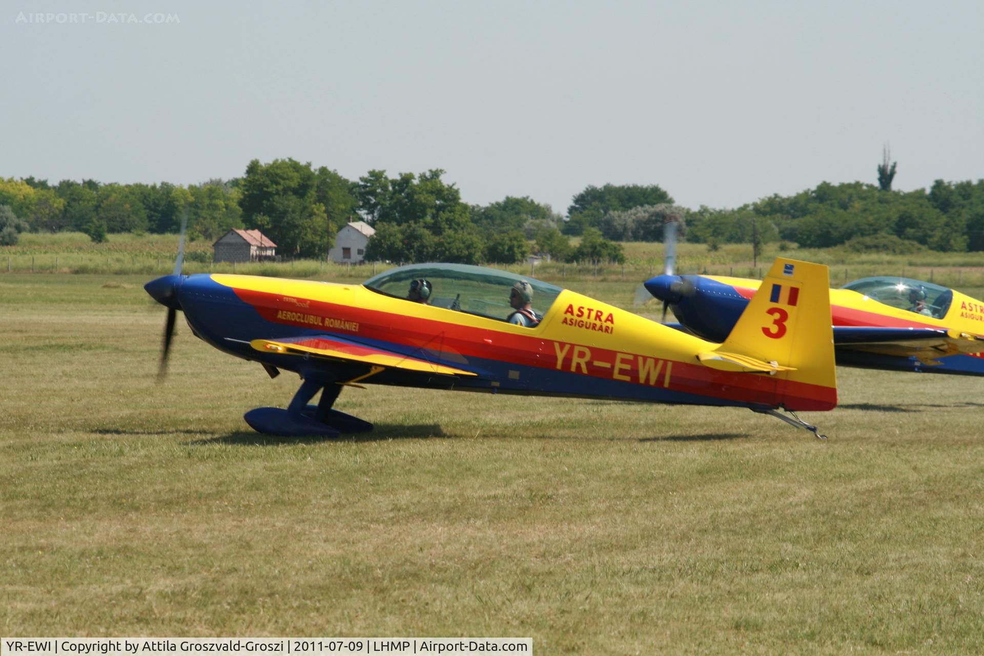 YR-EWI, 2004 Extra EA-300L C/N 1253, Matkó Airport - Matkópuszta, Hungary