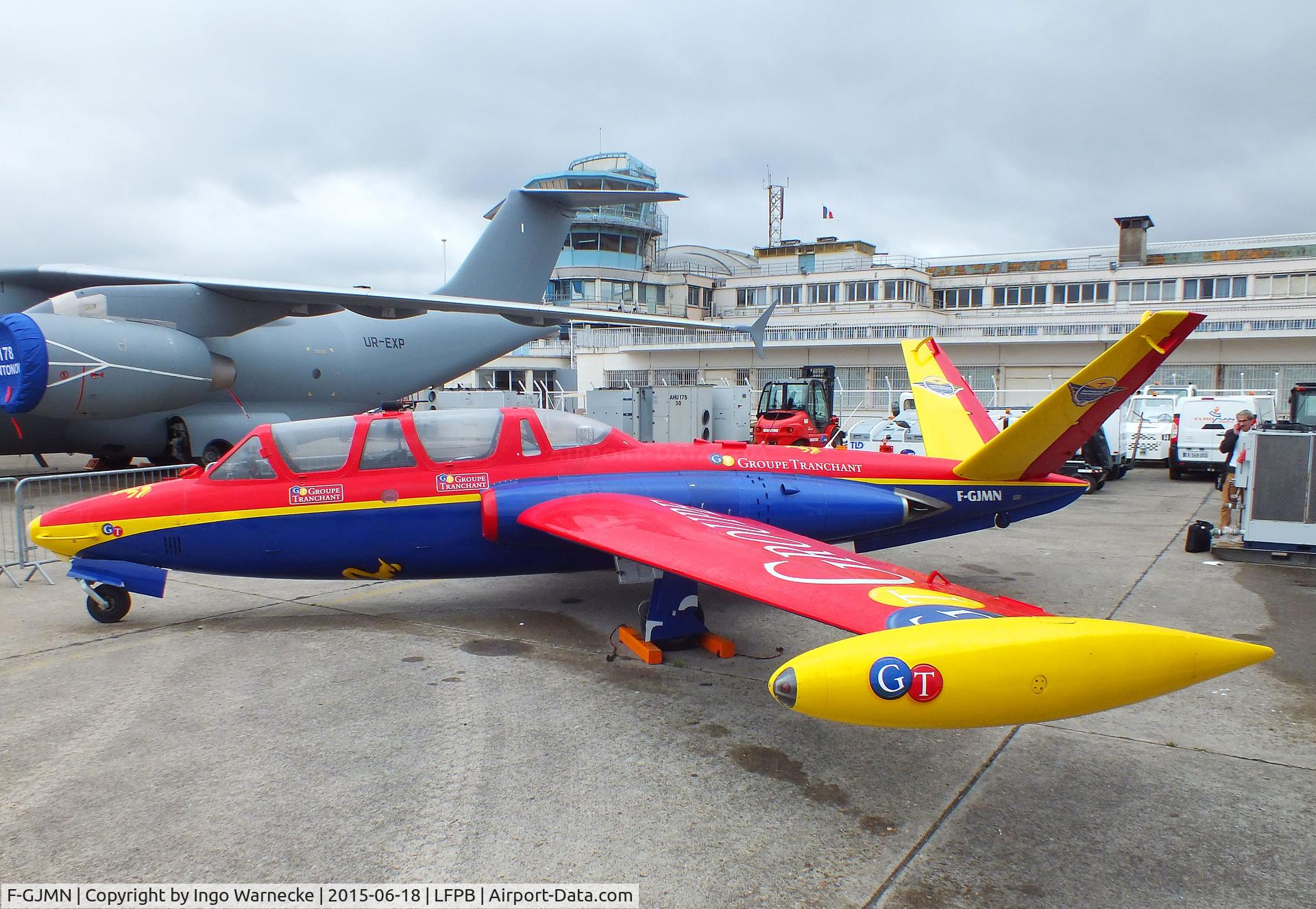 F-GJMN, Fouga CM-170 Magister C/N 424, Fouga CM.170 Magister of the Patrouille Tranchant at the Aerosalon 2015, Paris