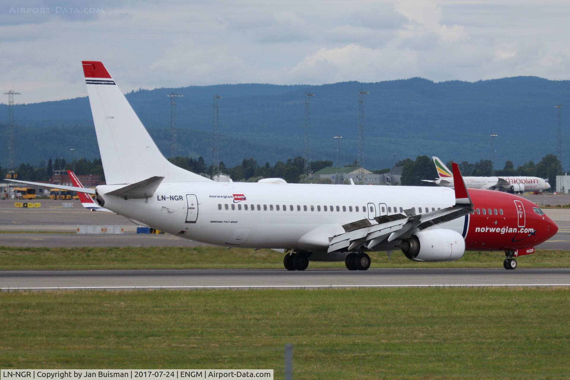 LN-NGR, 2013 Boeing 737-8JP C/N 41121, Norwegian