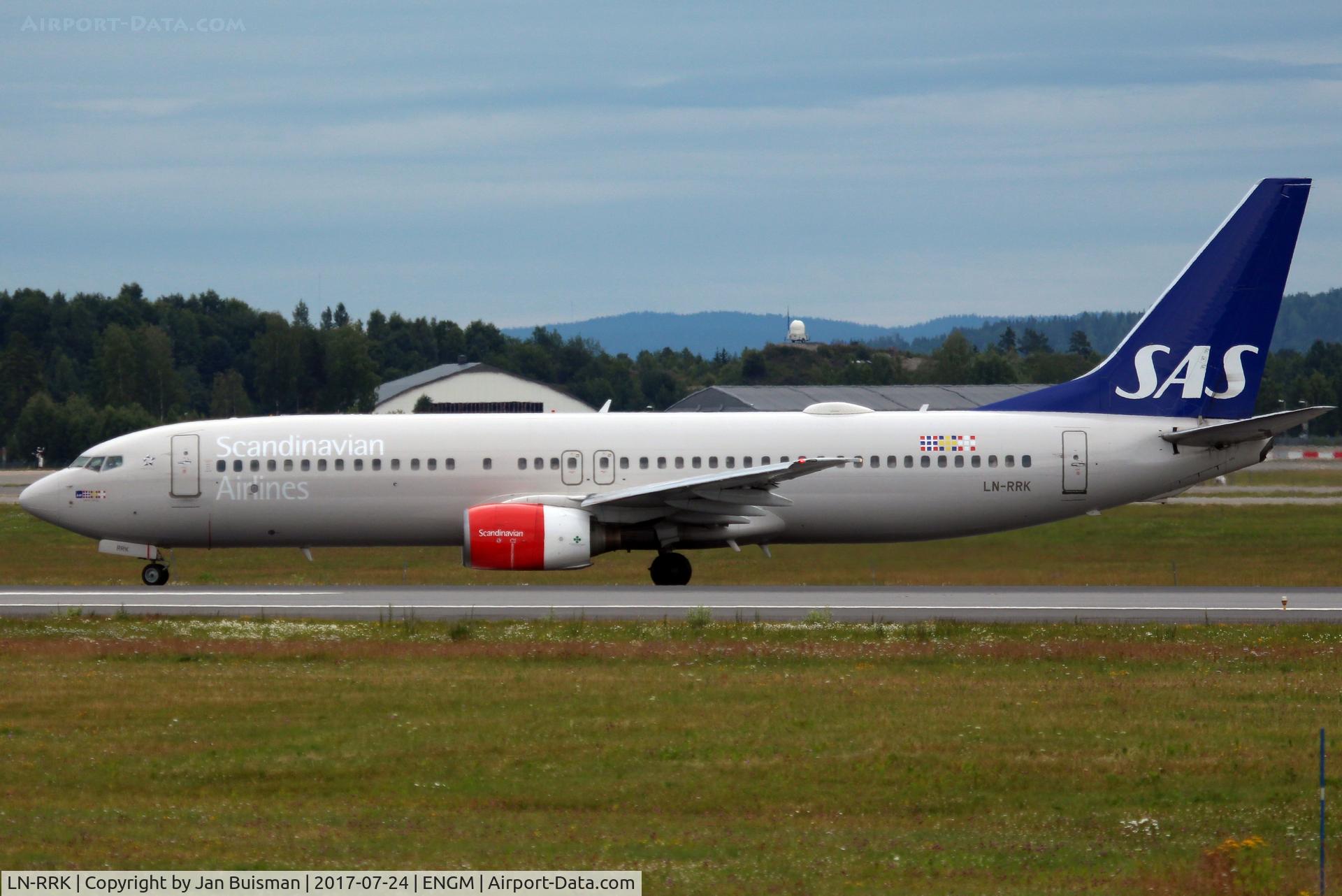 LN-RRK, 2002 Boeing 737-883 C/N 32278, SAS