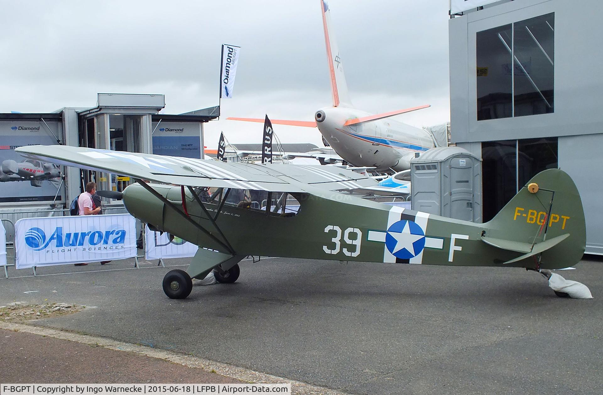 F-BGPT, 1951 Piper PA-18-125 Super Cub C/N 181137, Piper PA-18-125 Super Cub at the Aerosalon 2015, Paris