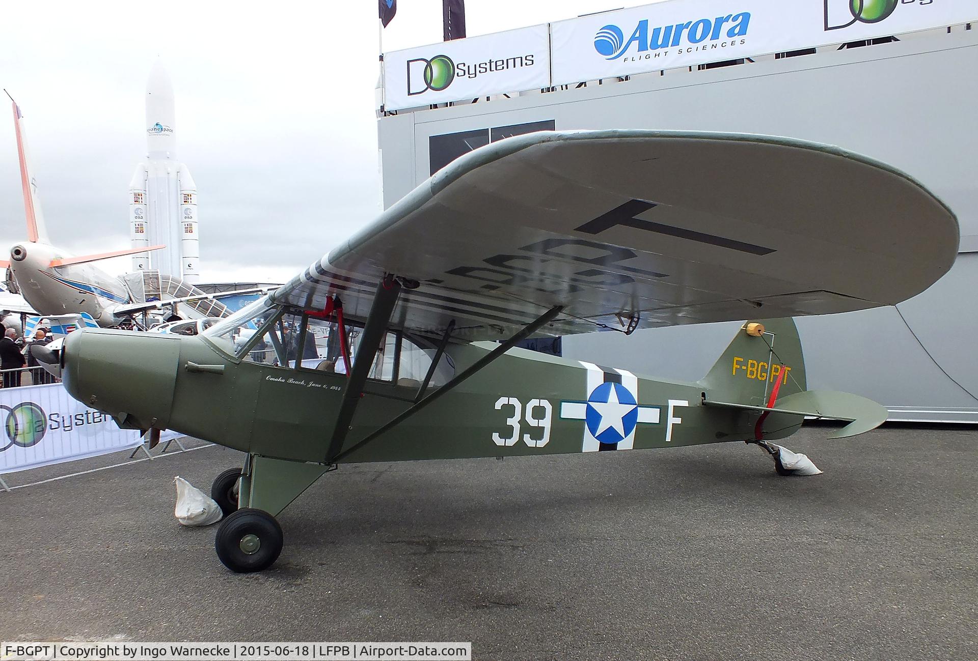 F-BGPT, 1951 Piper PA-18-125 Super Cub C/N 181137, Piper PA-18-125 Super Cub at the Aerosalon 2015, Paris