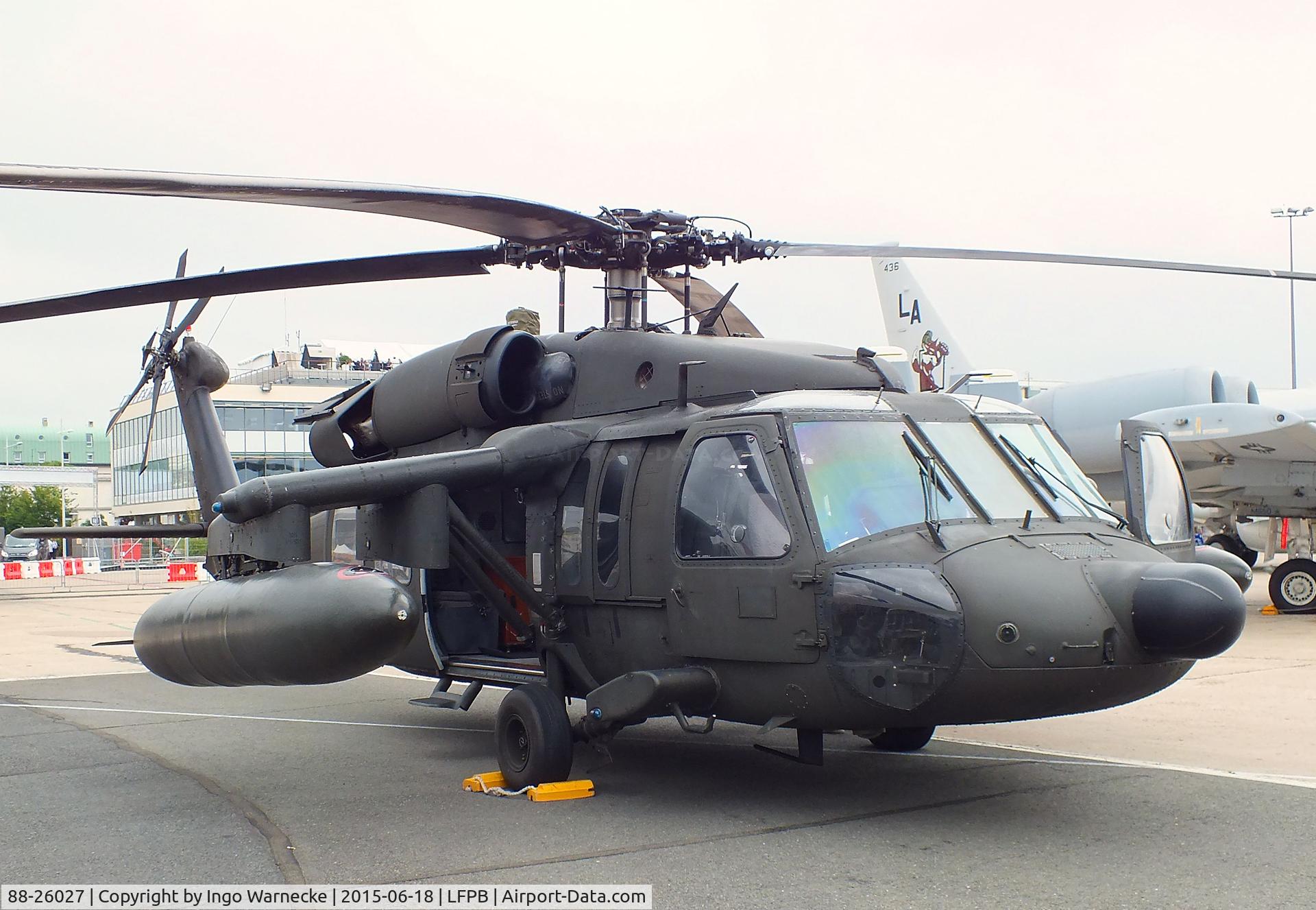88-26027, 1988 Sikorsky UH-60A Black Hawk C/N 70-1236, Sikorsky UH-60A (C) Black Hawk (S-70A) of the US Army at the Aerosalon 2015, Paris
