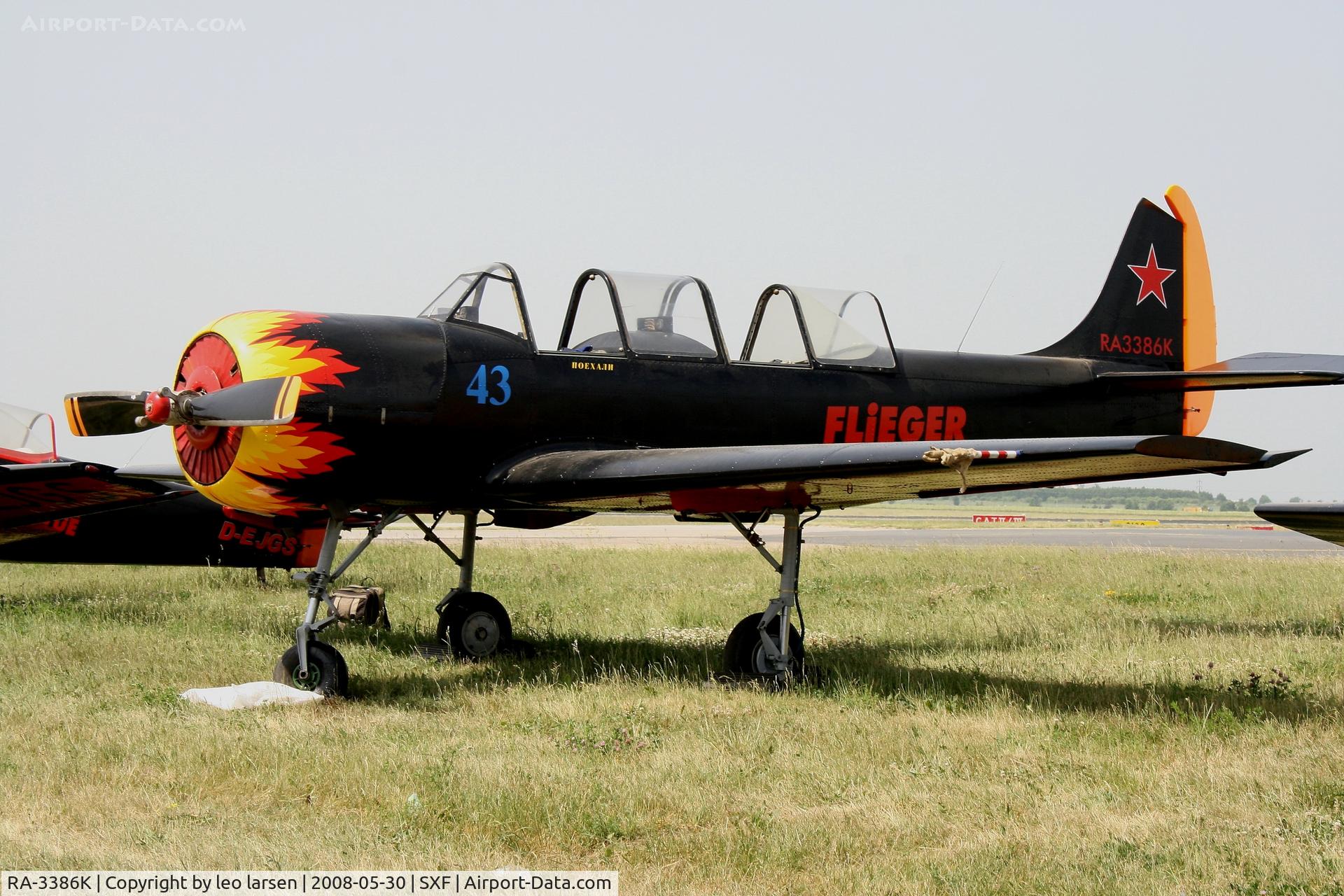 RA-3386K, Yakovlev Yak-52 C/N 856115, Berlin air show 30.5.2008