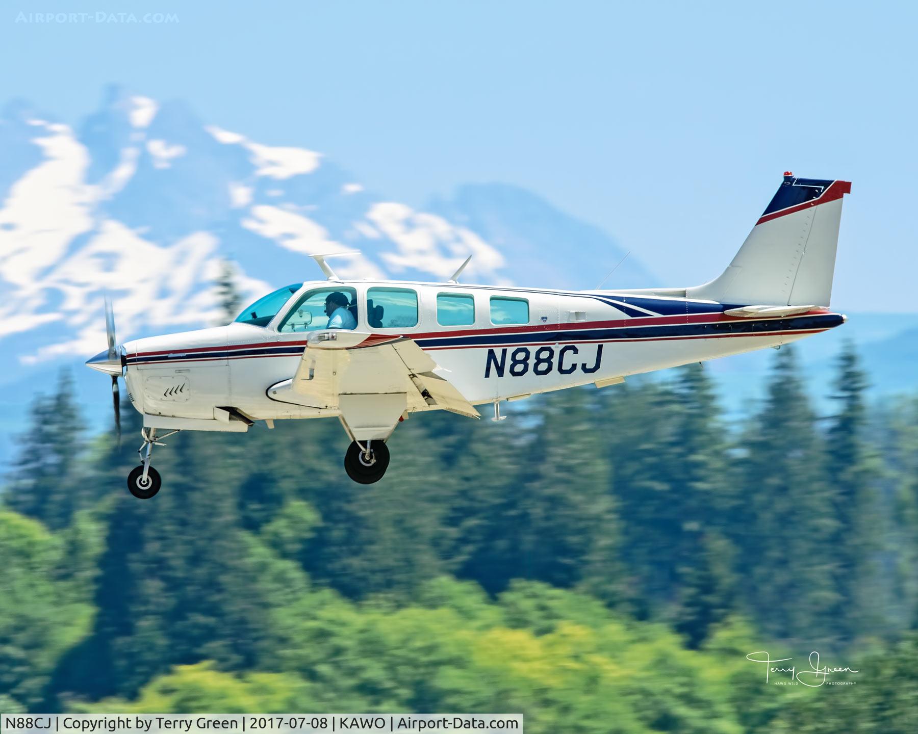 N88CJ, 1977 Beech A36 Bonanza 36 C/N E-1042, 2017 Arlington Fly-In