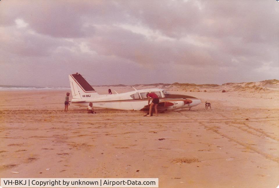 VH-BKJ, 1968 Piper PA-23-250 Aztec C/N 27-4113, Peter McBrides safe landing Cable Beach Broome 1979.