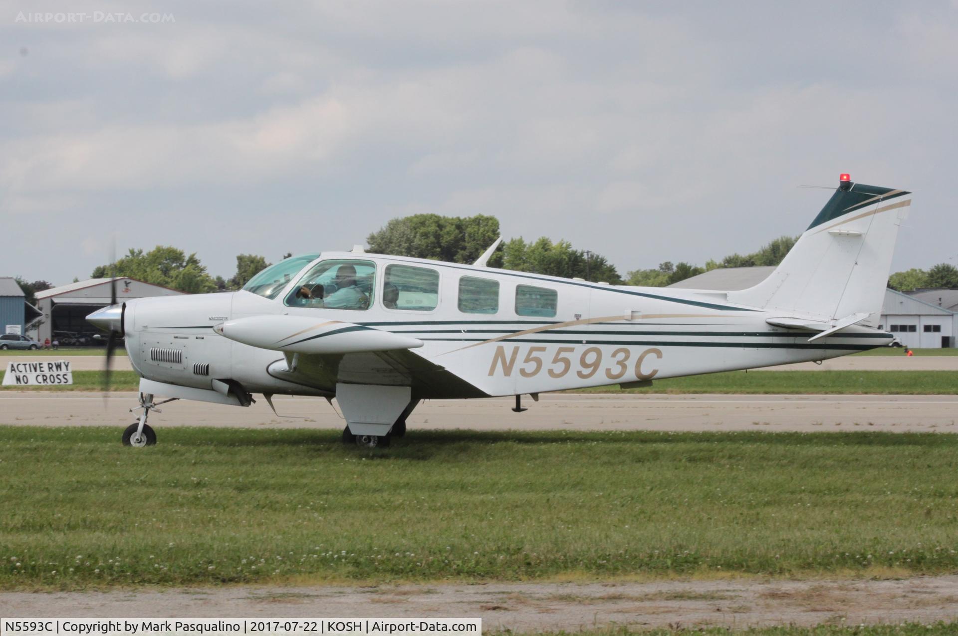 N5593C, 1989 Beech A36 Bonanza 36 C/N E-2493, Beech A36
