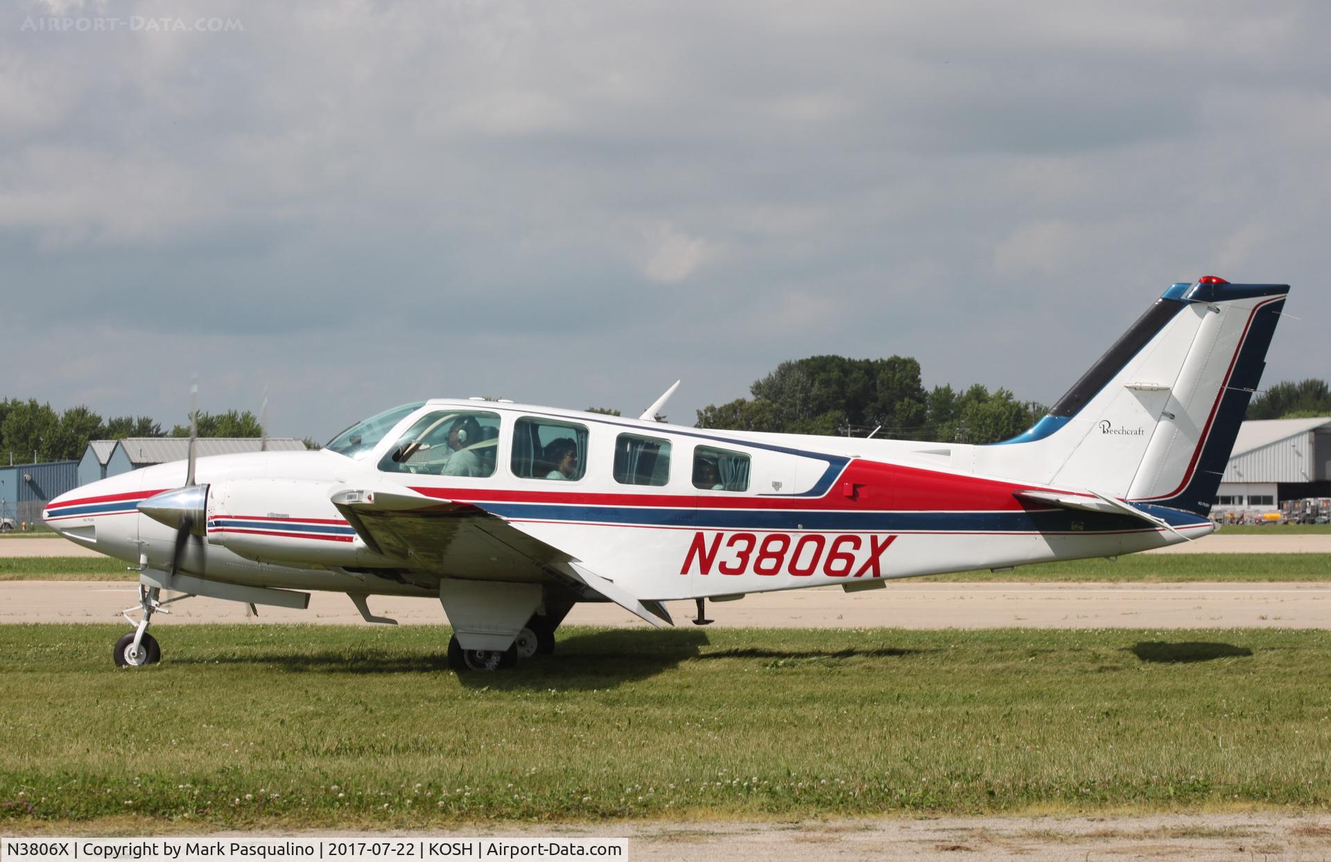 N3806X, 1980 Beech 58 Baron C/N TH-1215, Beech 58