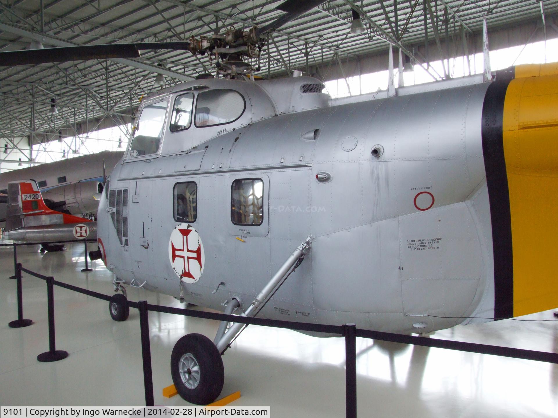 9101, Sikorsky UH-19D Chickasaw C/N 551237, Sikorsky UH-19D Chickasaw at the Museu do Ar, Sintra