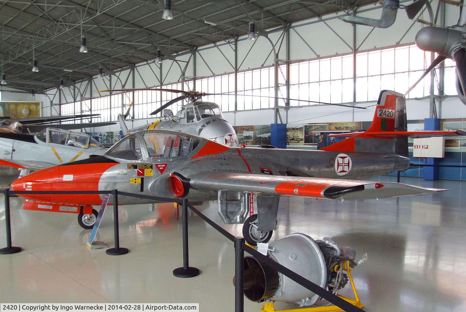 2420, 1962 Cessna T-37C Tweety Bird C/N 40745, Cessna T-37C at the Museu do Ar, Sintra