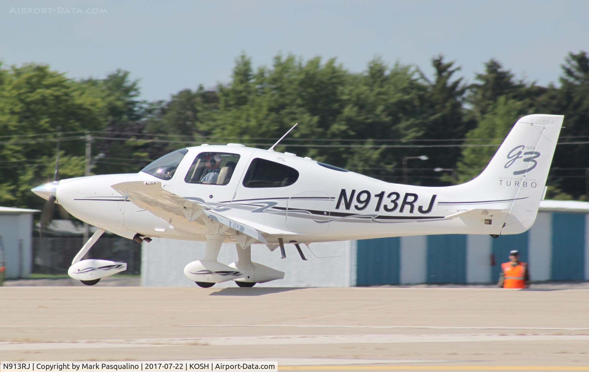N913RJ, 2008 Cirrus SR22 G3 GTS Turbo C/N 3023, Cirrus SR22