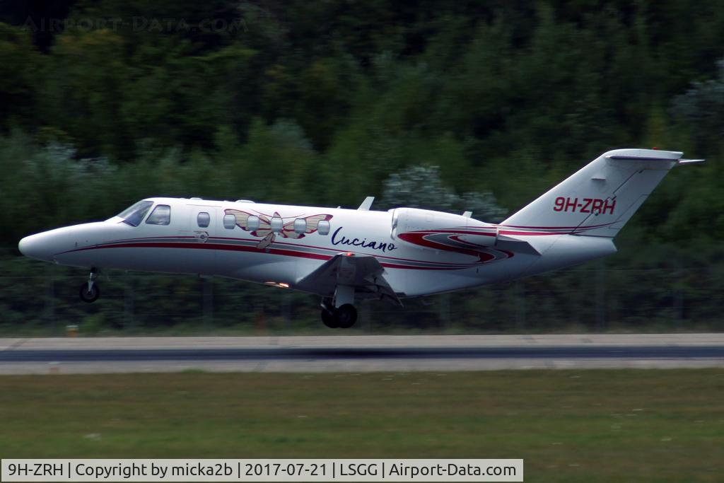 9H-ZRH, 2007 Cessna 525A  Citation CJ2+ C/N 525A-0340, Landing