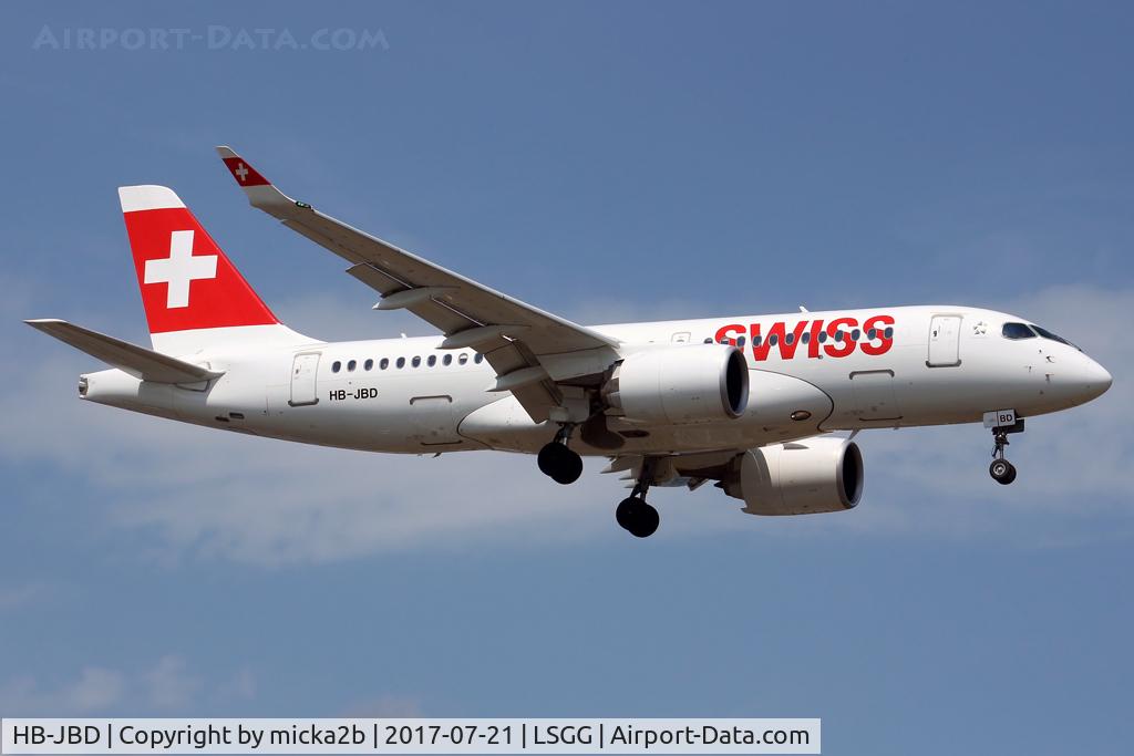 HB-JBD, 2016 Bombardier CSeries CS100 (BD-500-1A10) C/N 50013, Landing