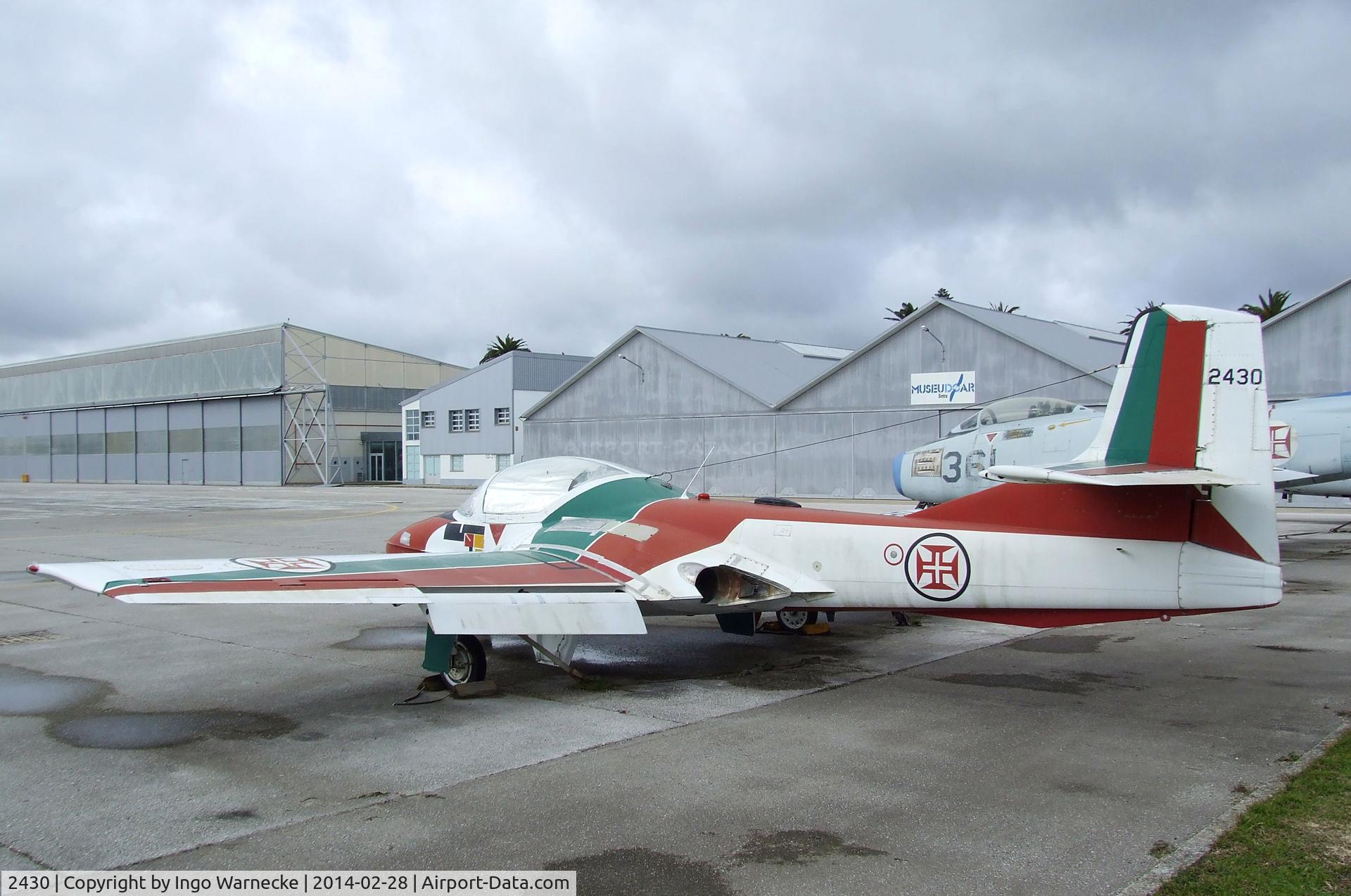 2430, 1962 Cessna T-37C Tweety Bird C/N 40784, Cessna T-37C at the Museu do Ar, Sintra