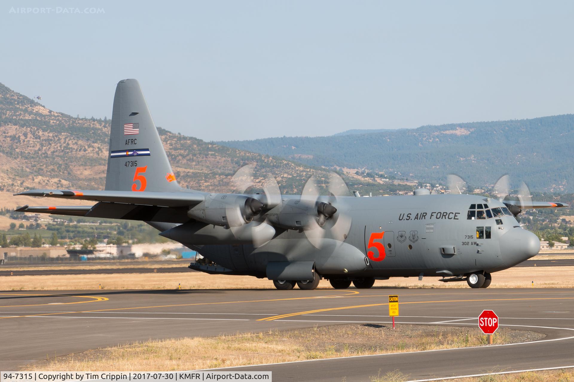 94-7315, Lockheed C-130H C/N 382-5389, MAFFS 5 taxiing into the Medford Air Tanker Base.