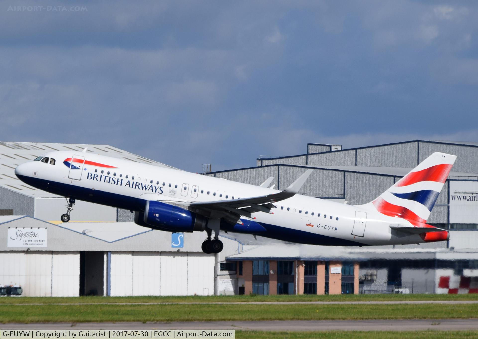 G-EUYW, 2014 Airbus A320-232 C/N 6129, At Manchester