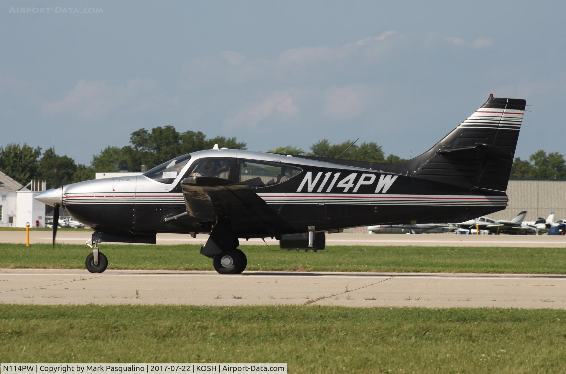 N114PW, 1992 Rockwell Commander 114B C/N 14542, Commander 114B