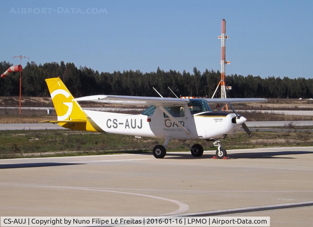 CS-AUJ, 1979 Cessna 152 C/N 152-82656, During the 