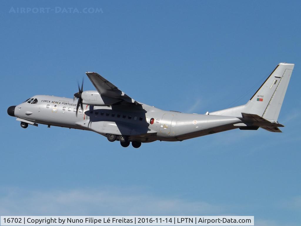 16702, CASA C-295M C/N 042, Taking-off