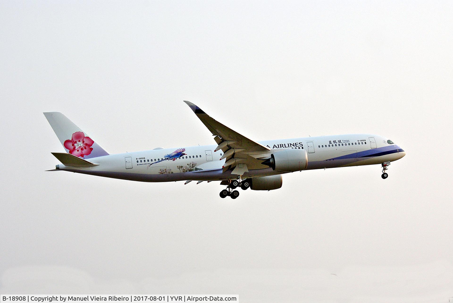 B-18908, 2017 Airbus A350-941 C/N 121, The first CAL A350 flight  to Vancouver,Aug.1.2017
(Maple Blue Magpie livery)