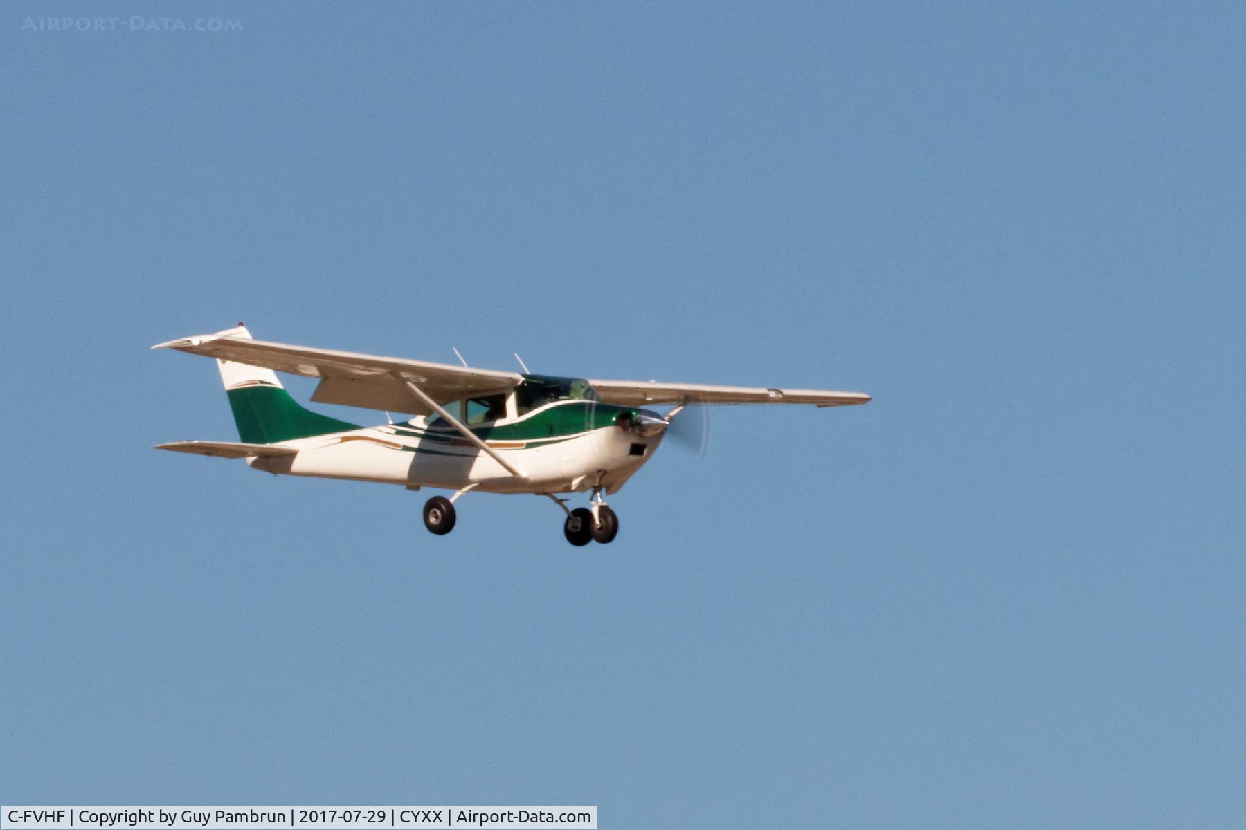 C-FVHF, 1968 Cessna 182L Skylane C/N 18259212, Landing