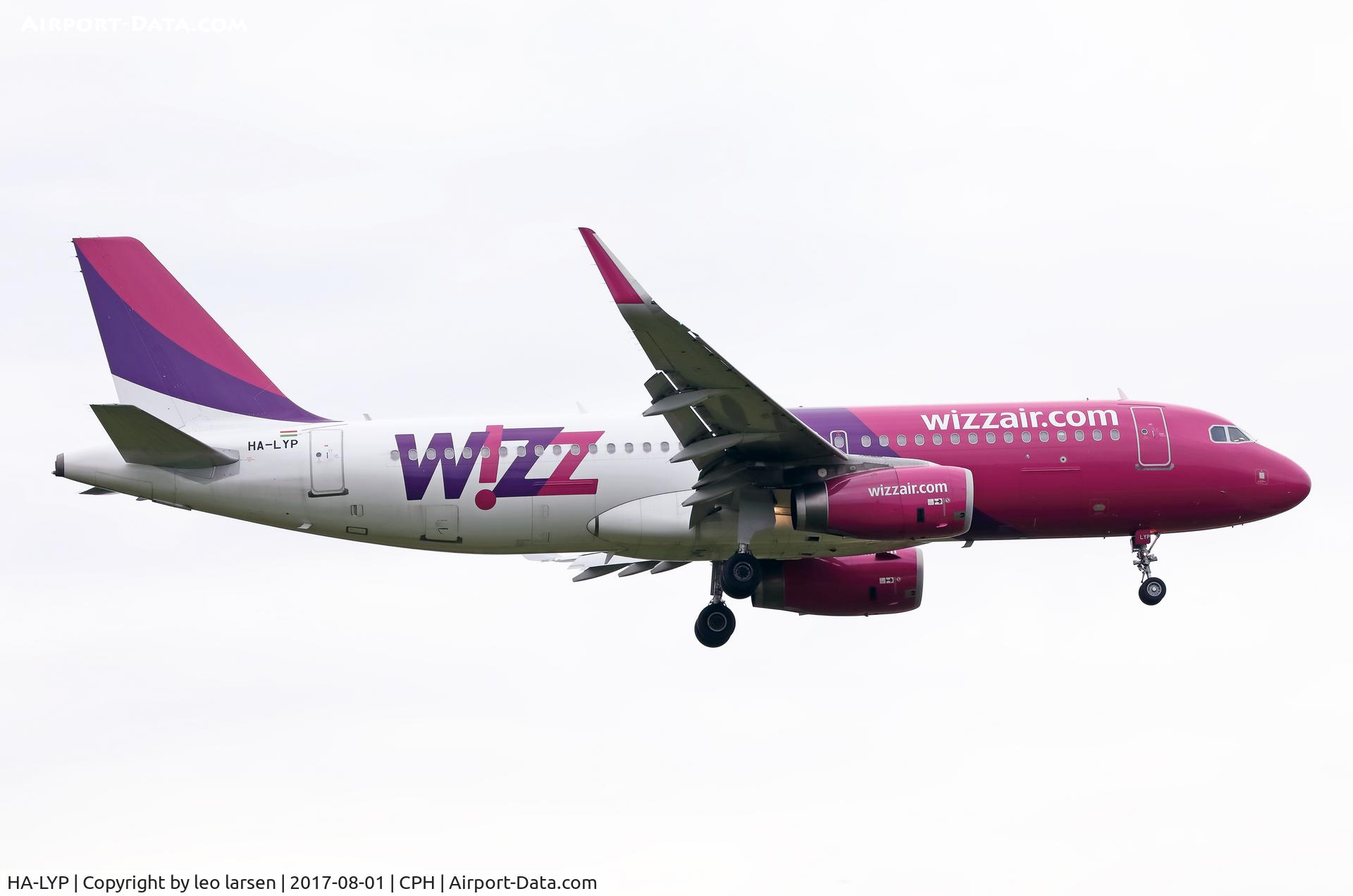 HA-LYP, 2015 Airbus A320-232 C/N 6589, Copenhagen 1.8.2017
