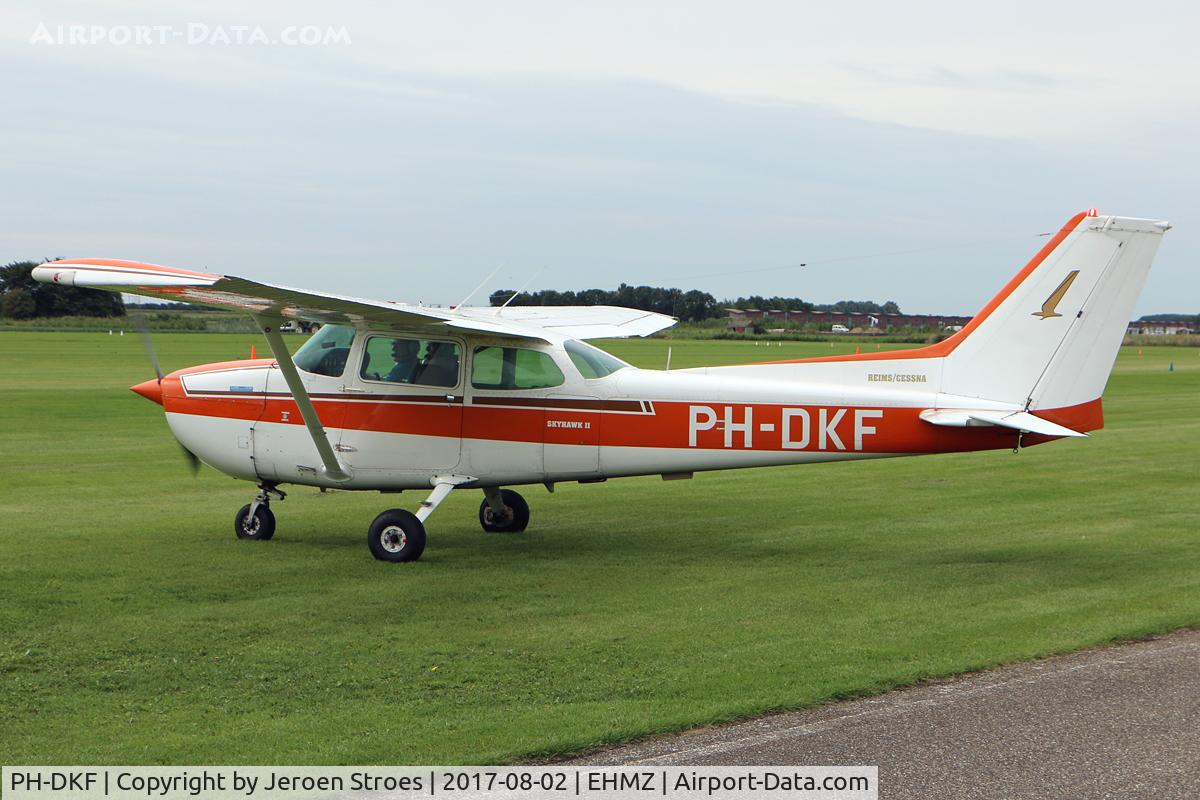 PH-DKF, 1981 Reims F172P C/N 2124, EHMZ