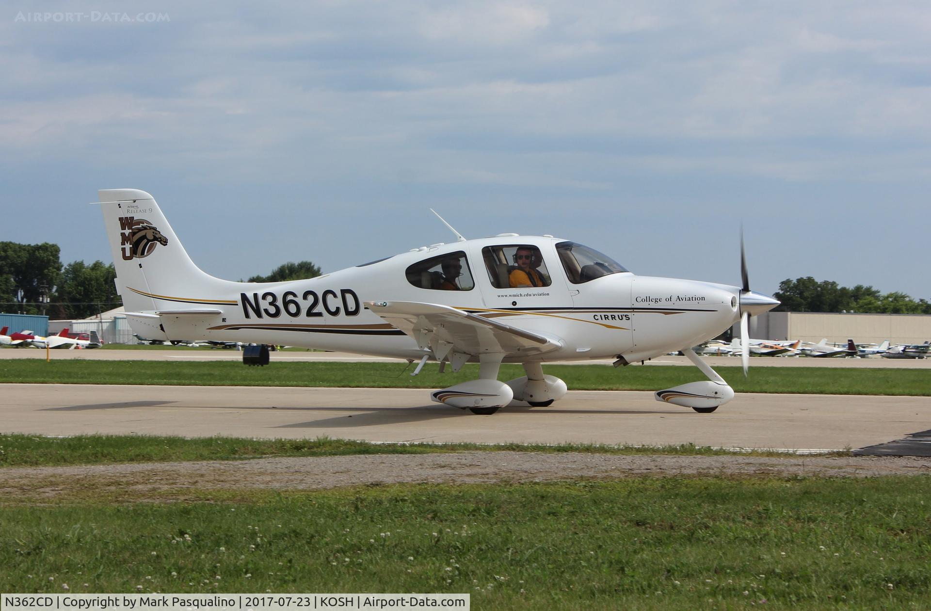 N362CD, 2005 Cirrus SR22 C/N 1392, Cirrus SR22