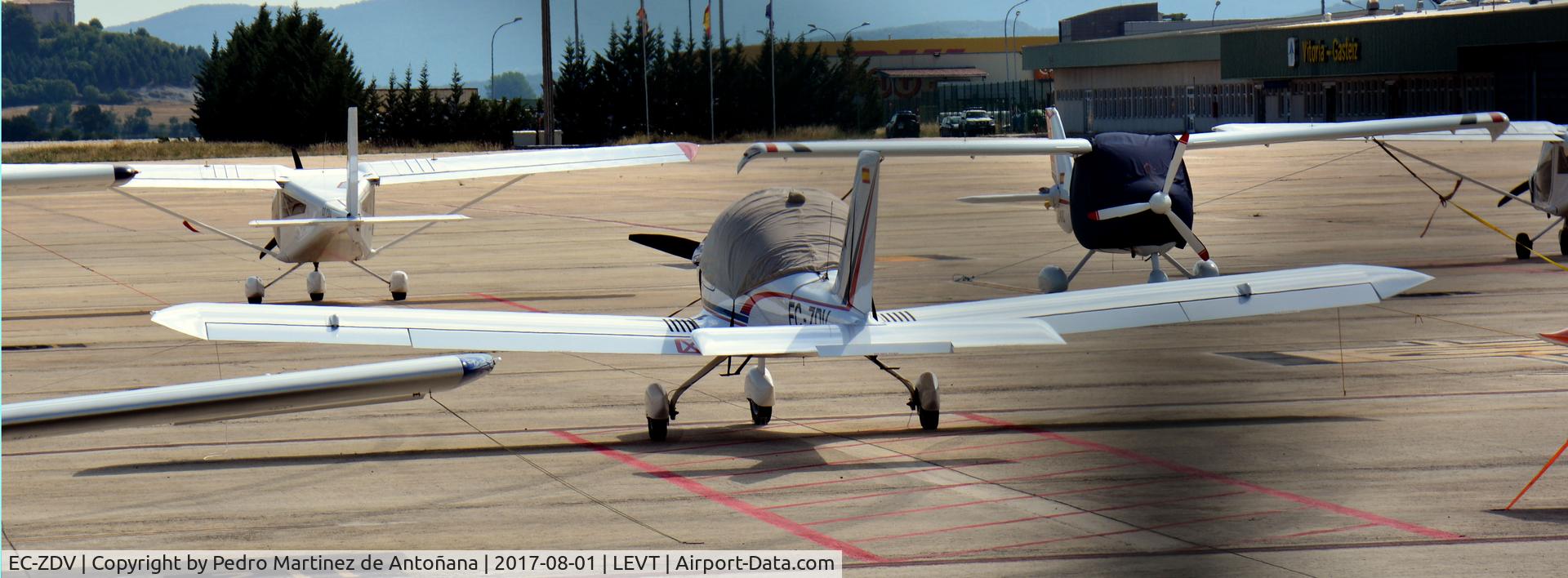EC-ZDV, 2001 TL Ultralight TL-96 Star C/N 01045-1598, Foronda - Vitoria-Gasteiz - España