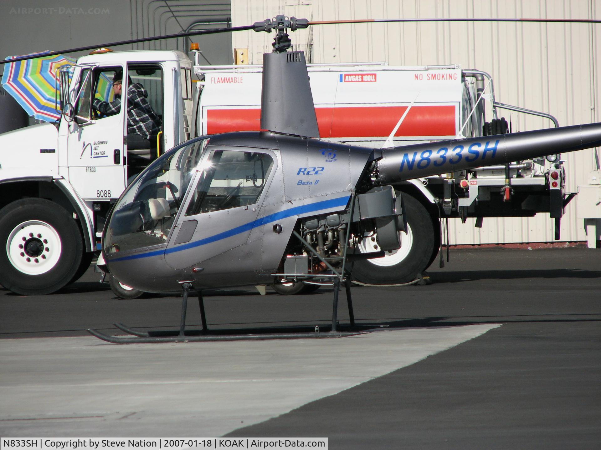 N833SH, 2005 Robinson R22 Beta C/N 3797, Silver State Helicopters 2005 Robinson R22 BETA CLOSE-UP of cockpit area @ Oakland International Airport, CA North ramp (to N233DP with Shier Aviation, San Diego, CA on 2007-08-06)
