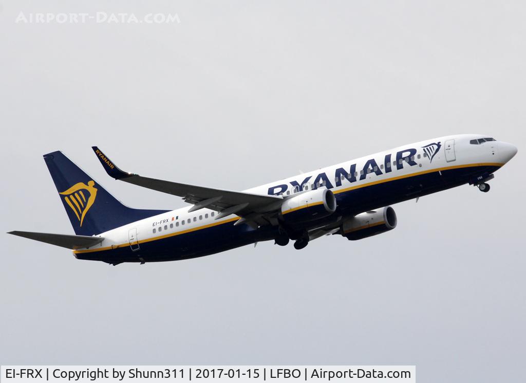 EI-FRX, 2016 Boeing 737-8AS C/N 44746, Taking off from rwy 32R