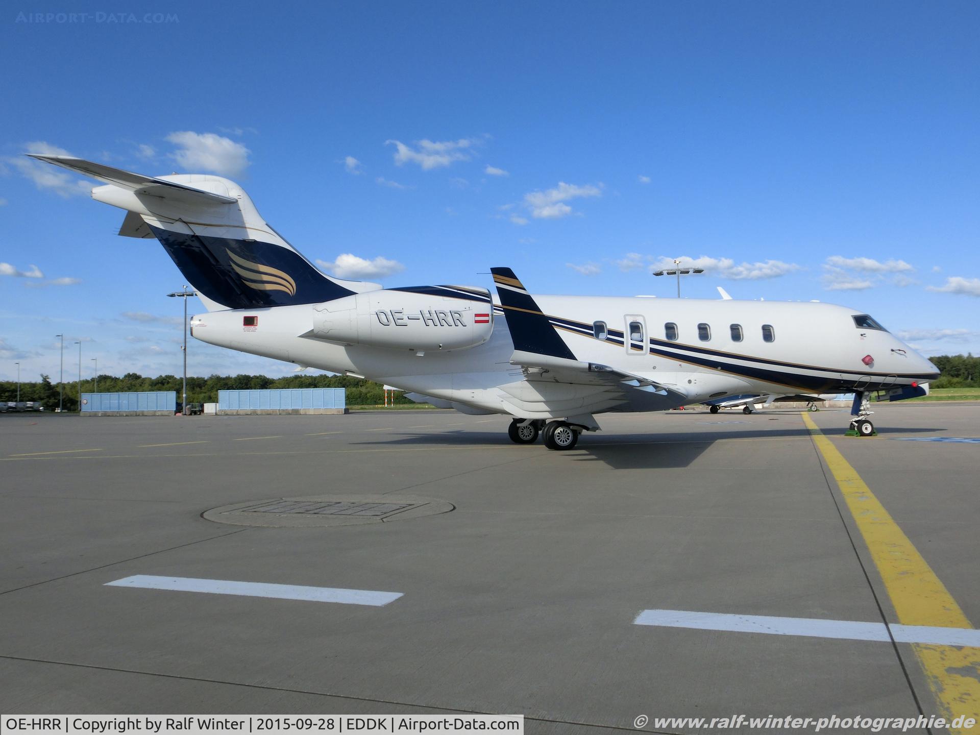 OE-HRR, 2004 Bombardier Challenger 300 (BD-100-1A10) C/N 20033, Bombardier BD-100-1A10 Challenger 300 - LDM Lauda Motion - 20033 - OE-HRR - 28.9.2015 - CGN