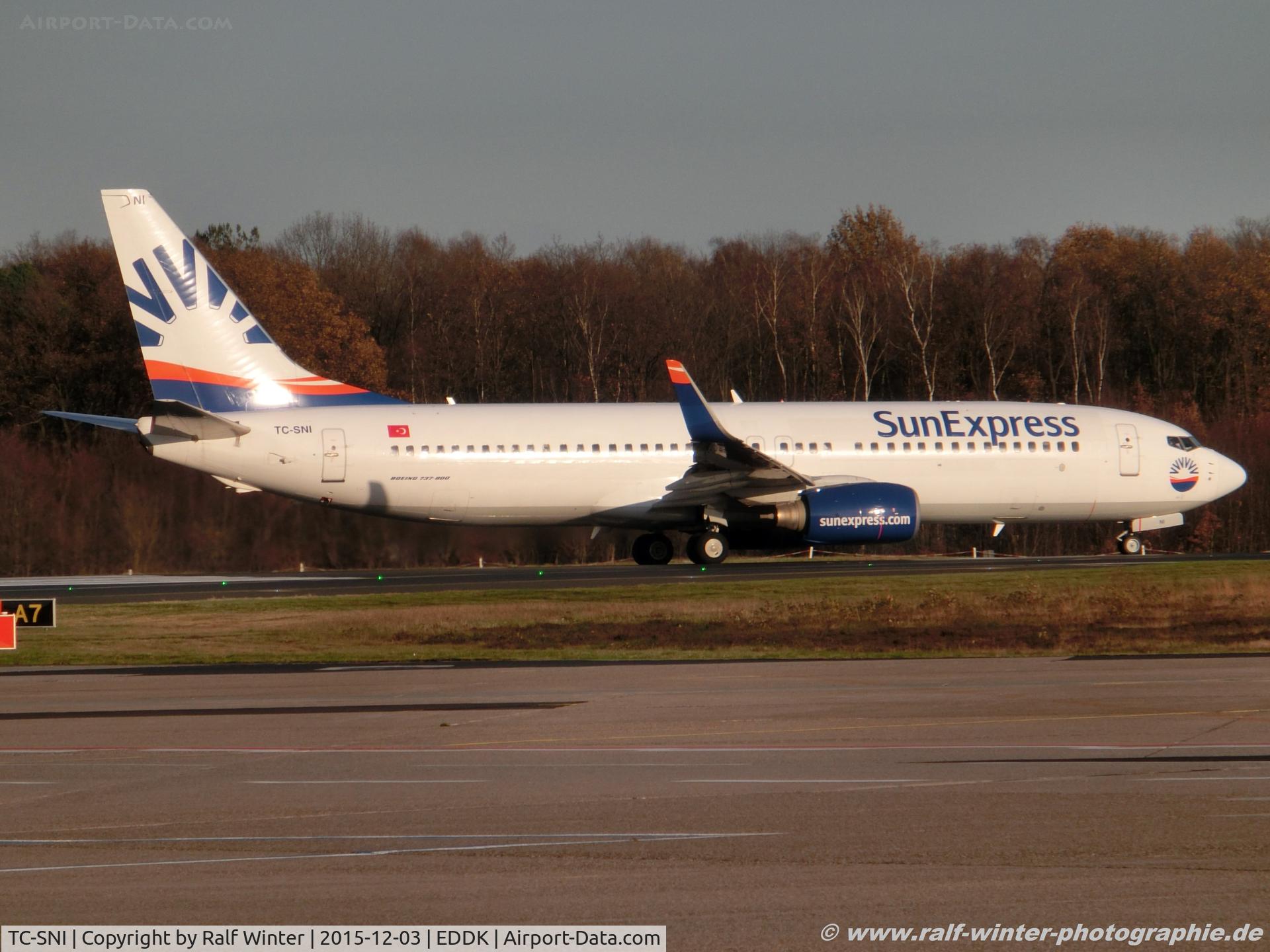 TC-SNI, 2005 Boeing 737-8FH C/N 29671, Boeing 737-8FH(W) - XQ SXS SunExpress - 29671 - TC-SNI - 03.12.2015 - CGN