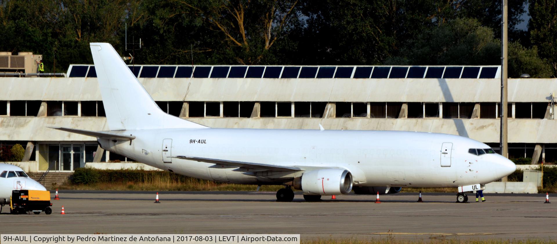 9H-AUL, 1987 Boeing 737-375(SF) C/N 23708, Foronda - Vitoria-Gasteiz - España