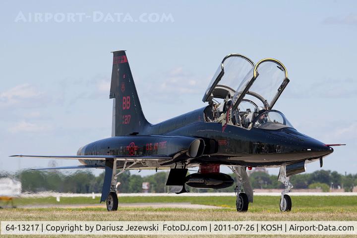 64-13217, 1964 Northrop T-38A Talon C/N N.5646, T-38A Talon 64-13217 BB from 1st RS 9th RW Beale AFB, CA