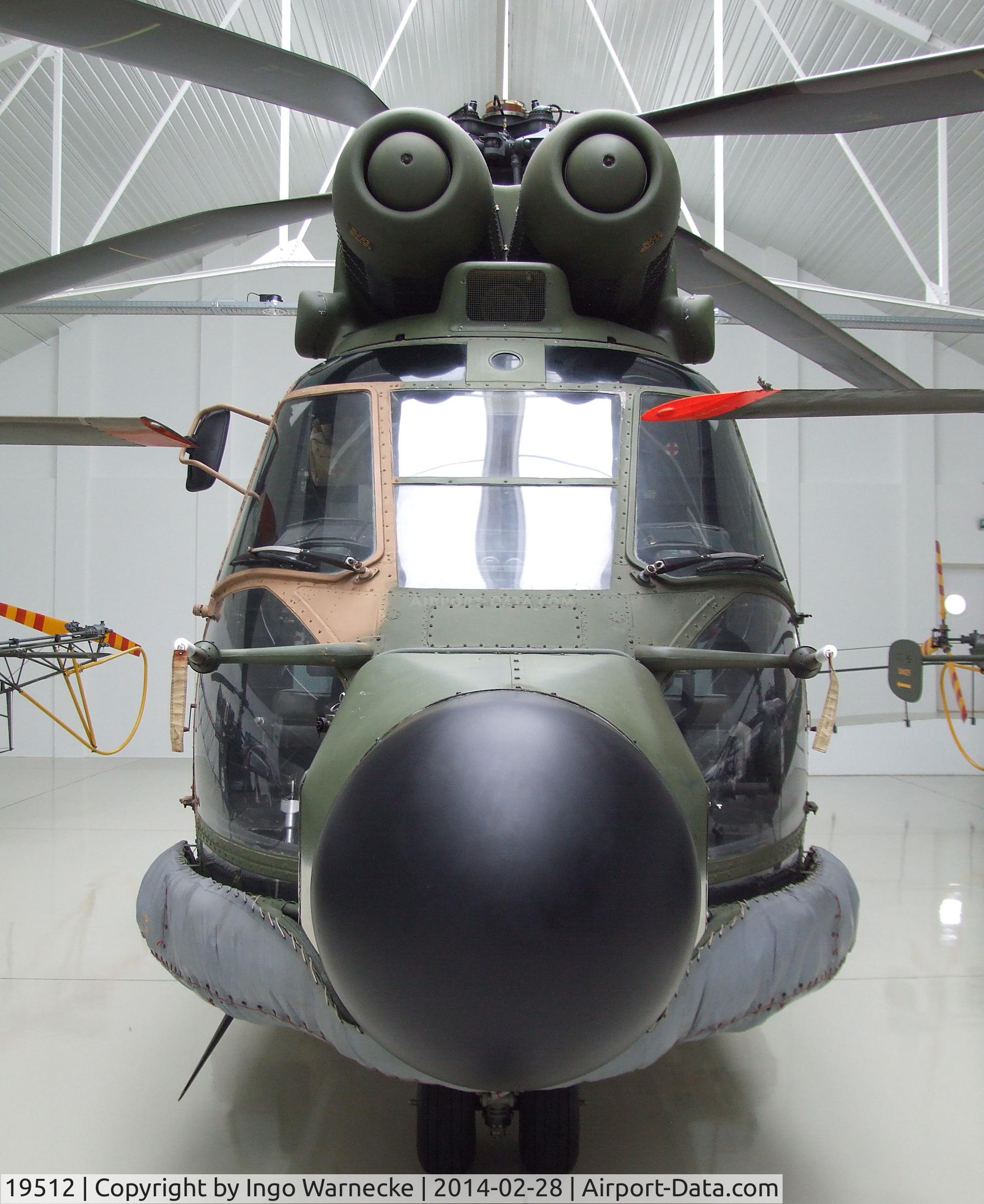 19512, Aerospatiale SA-330S Puma C/N 1065, Aerospatiale SA.330S Puma at the Museu do Ar, Sintra