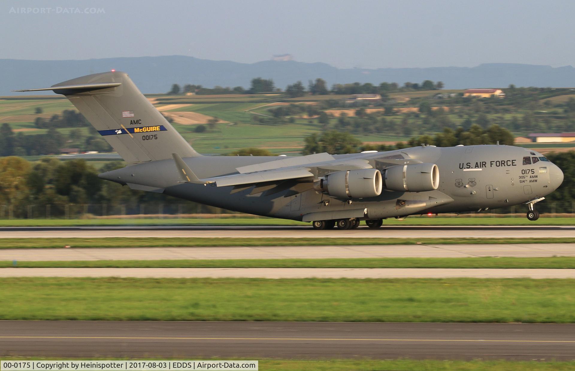 00-0175, 2000 Boeing C-17A Globemaster III C/N P-75, 00-0175 at Stuttgart Airport.