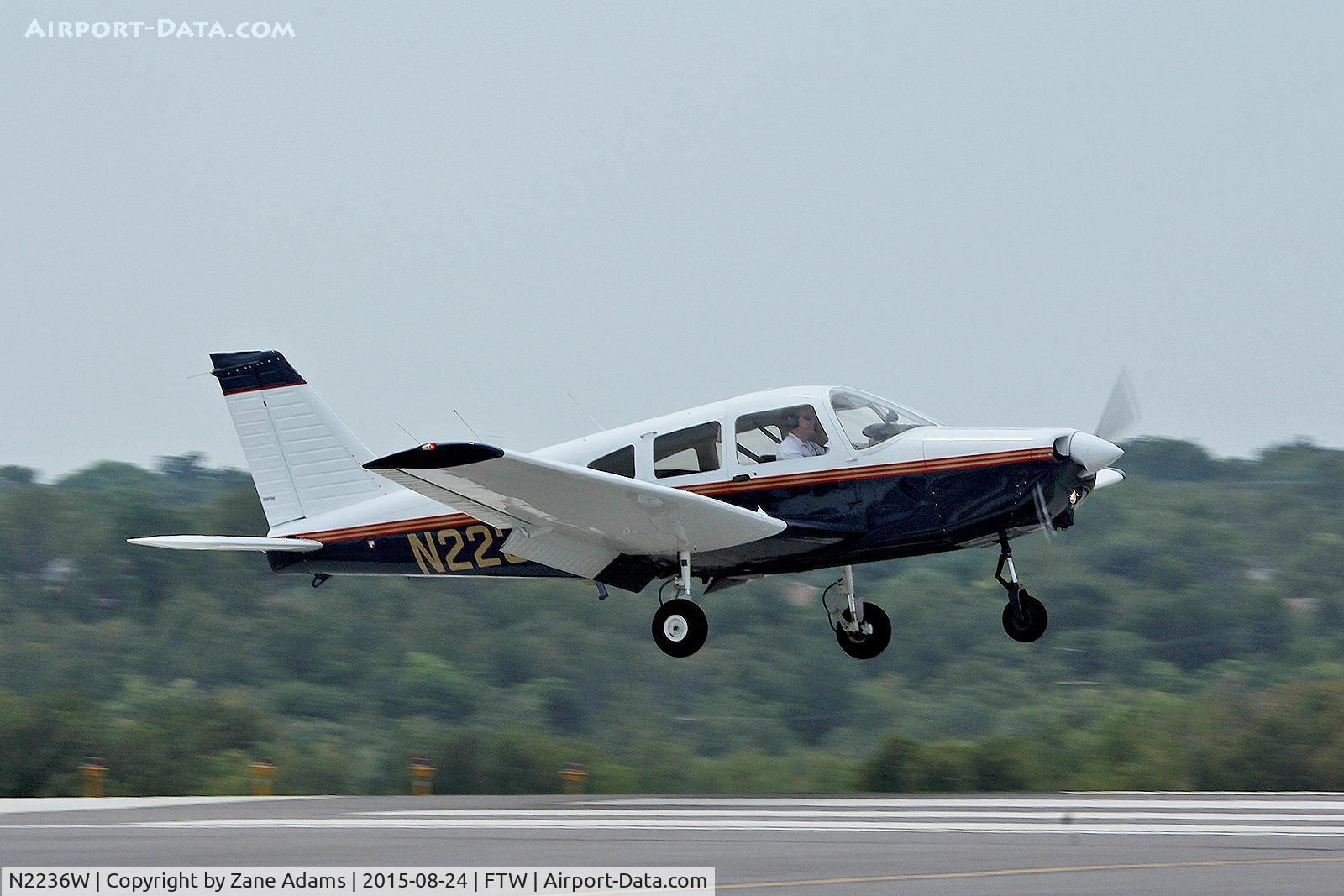 N2236W, 1979 Piper PA-28-161 Cherokee Warrior II C/N 28-7916337, Meacham Field - Fort Worth, TX