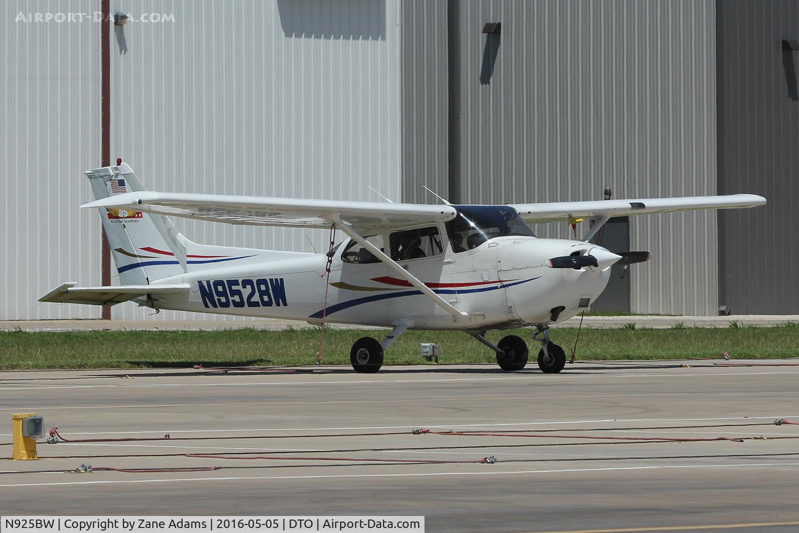 N925BW, 2000 Rand KR-2S C/N 001, At Denton Municipal
